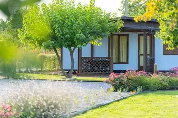 Hotelli Agriturismo E Agricamping Le Nosare