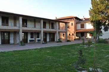 Hotell Il Ghiandolino