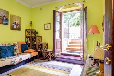 ペンション Garden House