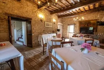 Huoneistohotelli Castello Valenzino