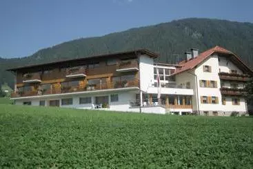 Garni   Appartement Neumairhof