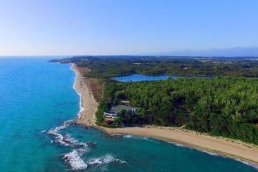 리조트 Bagheera Village Naturiste