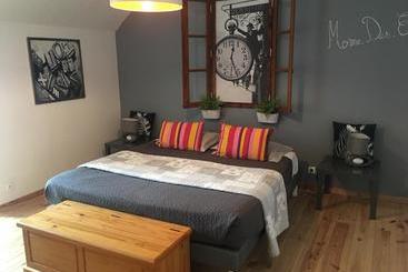 Bed and Breakfast Madinina's Cube