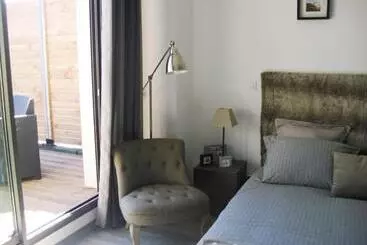 هتل آپارتمان Studio à Deux Pas D'aix