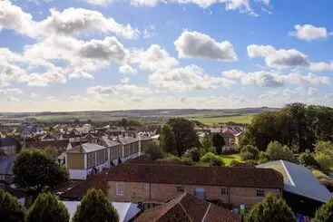 Alberg The Duchess Of Cornwall