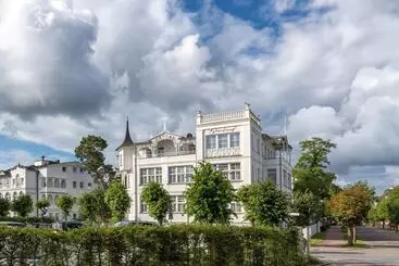 هتل آپارتمان Strandvilla Glückauf