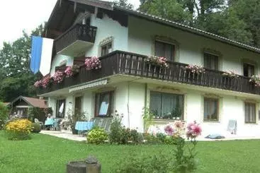 Pension Gästehaus Staller