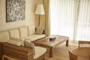 Aparthotel Scallop Beach Condominium