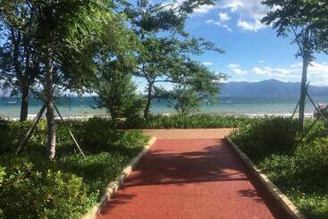 Пансион Huakun Chain Tourist Guest House