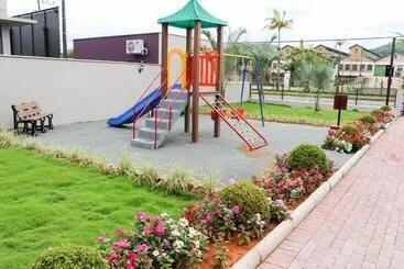 ペンション Pousada Casarao Schmidt