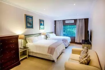Pensiune Mac Atini Guest House