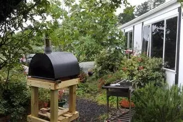 Majatalo Purple Hen Country Lodge