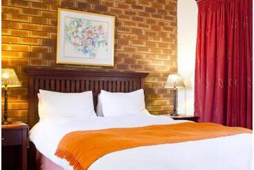 ペンション Asante Guest House