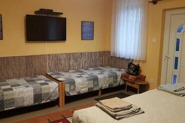 ペンション Levendulás Vendégház