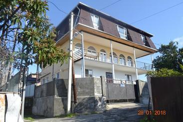 Pensión гостевой дом Akropol