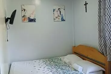 Alberg Hm&b Backpackers Inn