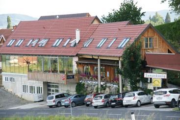 Pensionat Samenkönig Pschait Handels Gmbh