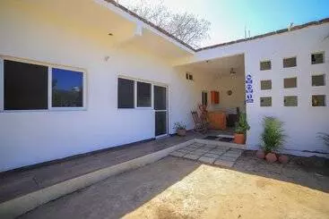 Majatalo Bm Zihua Casa De Huéspedes