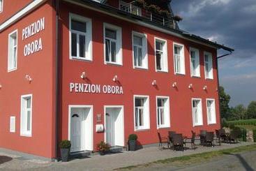 ペンション Penzion Obora