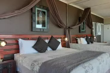 Majatalo Albatros Guest House, Margate, South Africa