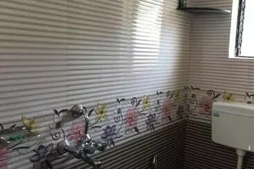 ペンション All Seasons Guest House