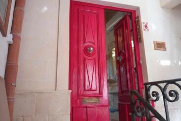 بنسيون The 1930 S Maltese Residence