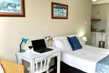 ペンション Aberdour Guesthouse