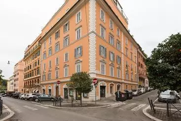 هتل Easy Budget Colosseo