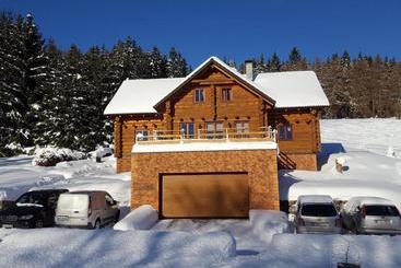 פנסיון Chata   Srub Kašparáci