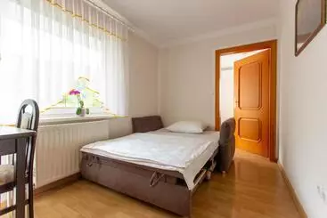 پانسیون Gostišče Pri Dveh Petelinih