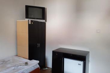 Пансион Guest House Zarnovel Palace