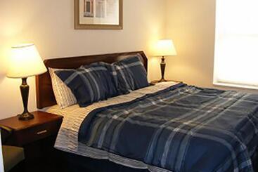 Beach Fantasy Apartment Suites