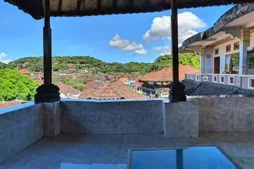 Albergue Serangan Inn Ii