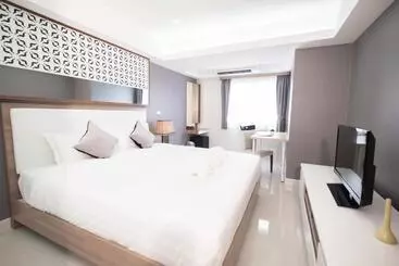 Aparthotel Racha Residence