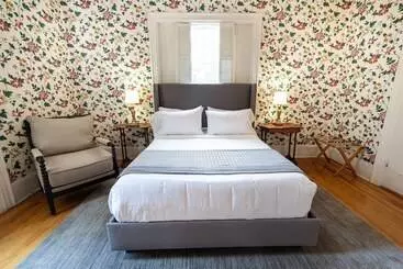 Retkeilymaja Homeport Inn And Tavern