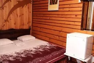 Pensiune Kitech Guest House