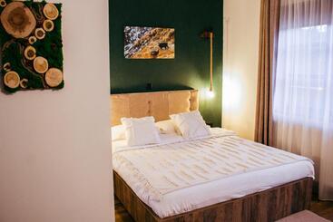 پانسیون Casa Traian