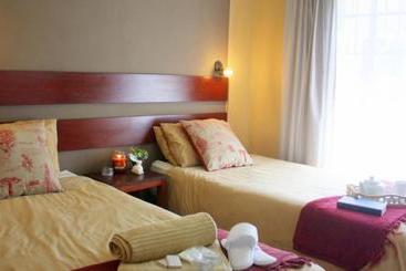 پانسیون Honey Bee Guesthouse