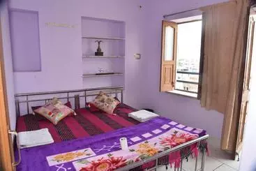 Pension  Sunshine Guest House & Restaurant