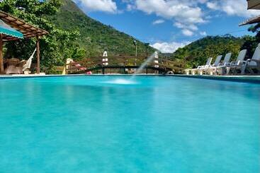 Pensão Estação Serramar