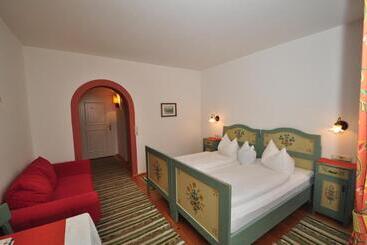 ペンション Gasthof Lamm