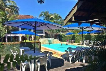 پانسیون Pousada Cavalo Marinho