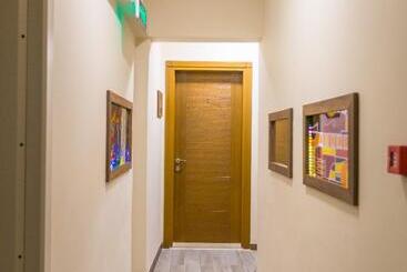 Отель Old Town Boutique