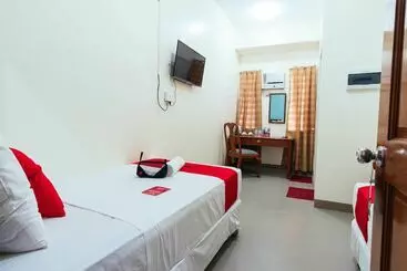 Hotel Reddoorz Plus @ It Park Cebu