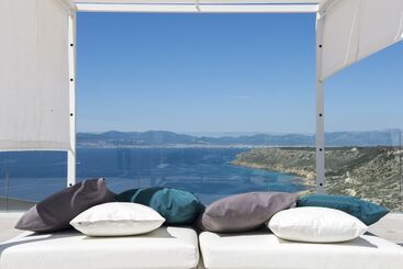 Жильё для туристов Villa Son Mares