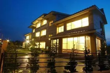 تختخواب و صبحانه Yue Ya Guan Homestay