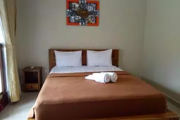 Locanda Lilis Cempaka Mas Guesthouse
