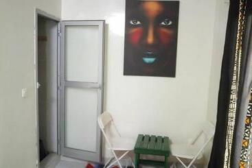 هتل Dakar International House