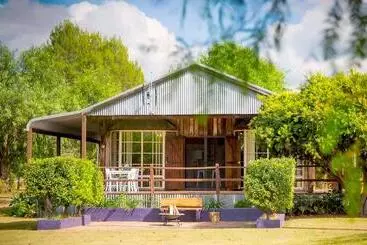 ツーリストアパートメント Peppercorn Cabin