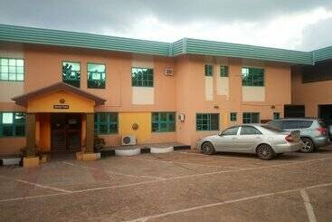 هتل Dam Syl Suites